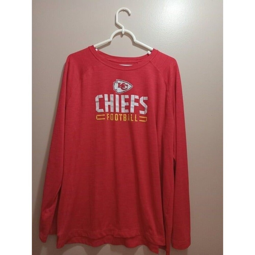 Men's Kansas City Chiefs Long-Sleeved Shirt- Size XXL